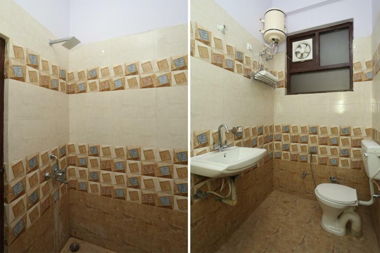 Oyo 16995 Sr Blessings Hotel Chinhat Ngoại thất bức ảnh